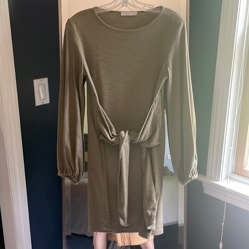 Cotton Long Sleeve Tie Waist Dress l Medium